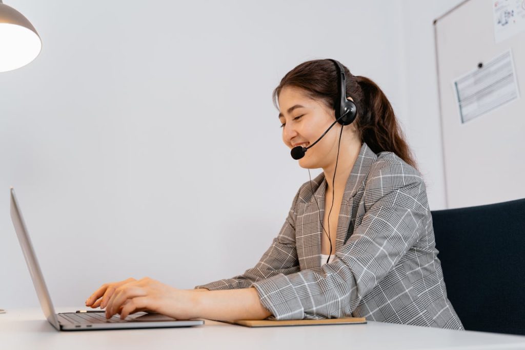 Outsourcing payroll in Singapore